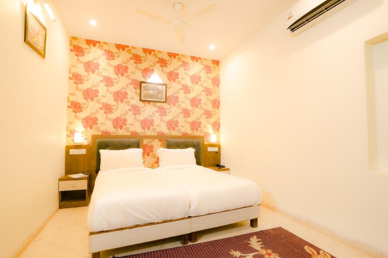 Royal Ocean Resort ชัยปุระ ภายนอก รูปภาพ