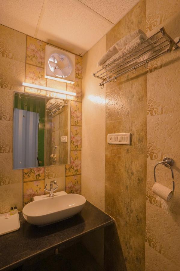 Royal Ocean Resort ชัยปุระ ภายนอก รูปภาพ