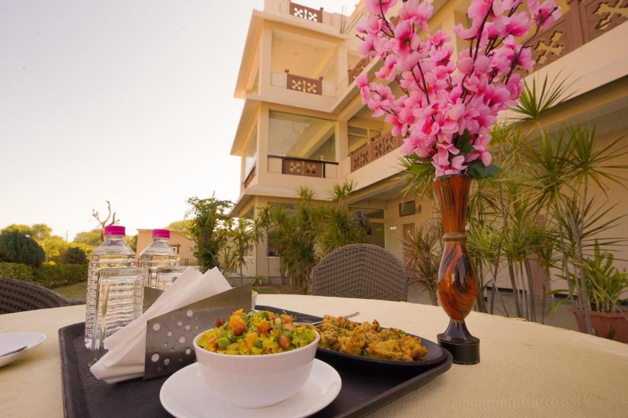 Royal Ocean Resort ชัยปุระ ภายนอก รูปภาพ